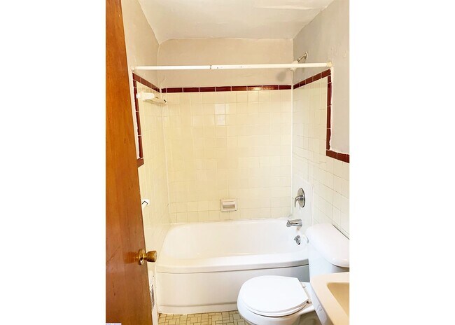 Foto del edificio - 362 Probasco St