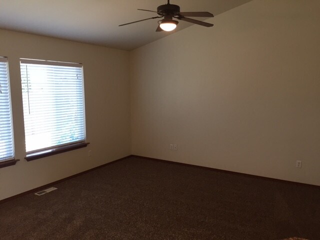 Building Photo - STATUS: UNAVAILABLE; RENTED-  - NO SHOWINGS