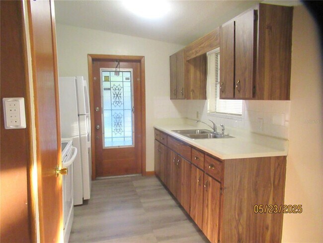 Foto del edificio - 7602 N Blvd