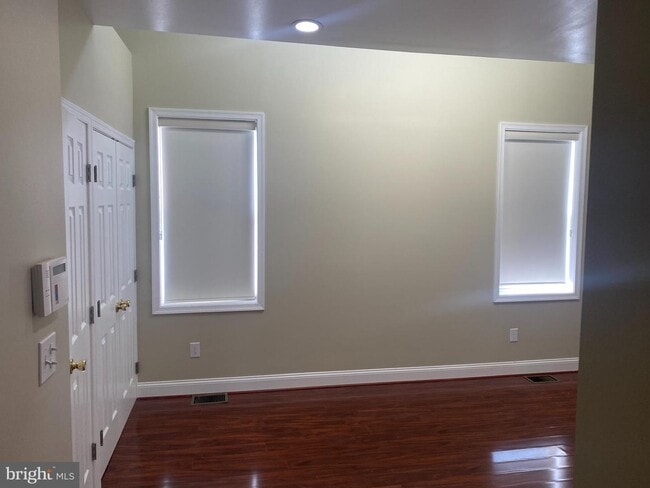 Building Photo - 5427 4th St NW