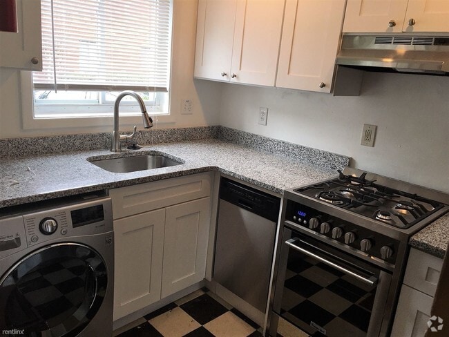 Building Photo - Inman Court Apartments
