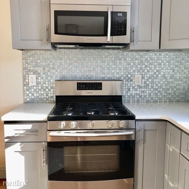 Building Photo - 2 br, 2 bath Apartment - 6030 78th Ave Unit 2