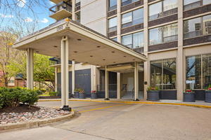 Building Photo - 1360 N Sandburg Terrace