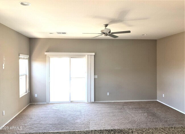 Building Photo - 7236 N 77th Dr