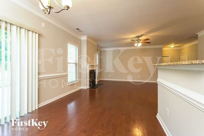 Building Photo - 3508 Lamplight Way