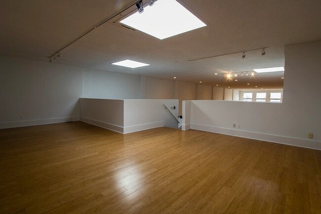 Building Photo - 9421 Joseph Campau St