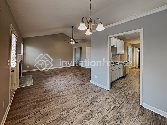 Foto del edificio - 389 Shoal Ct