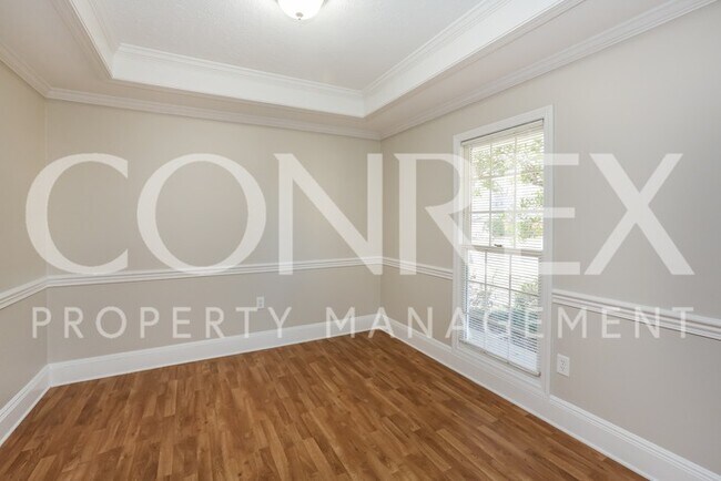 Building Photo - Great 3 Bedroom