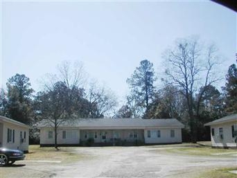 Primary Photo - 508-520 Upland Ave