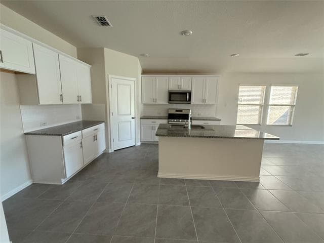 Building Photo - 455 Rock Creek Dr