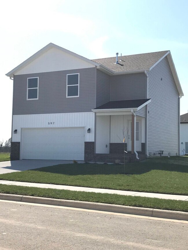 Building Photo - Executive Rental - Brand New Built 2023 4 ...