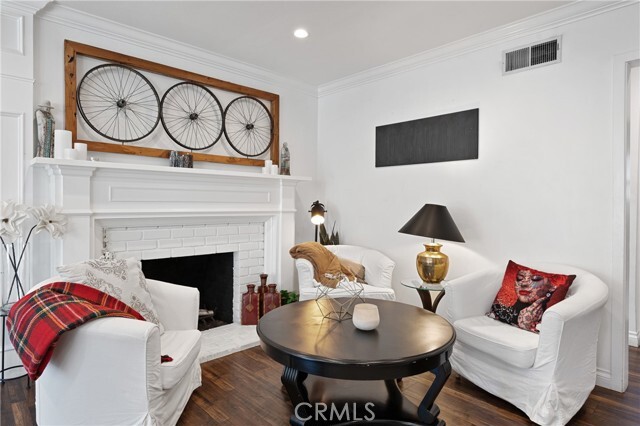 Foto del edificio - 20852 Kittridge St