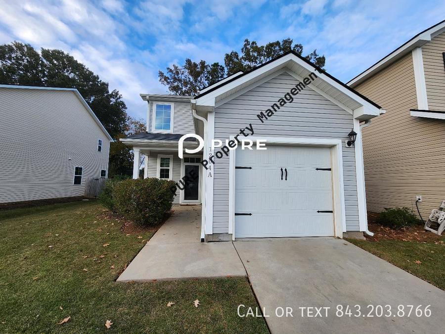 Primary Photo - 1204 N University Dr
