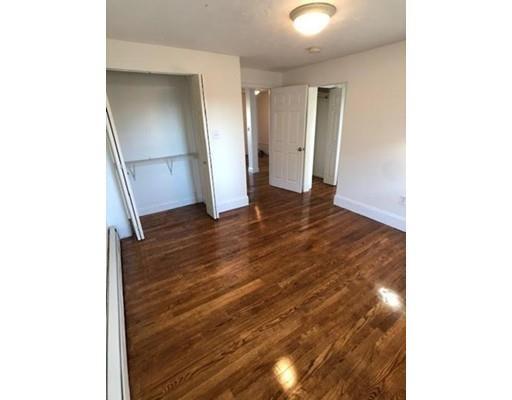 Building Photo - 11 Burrill Pl