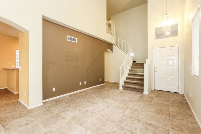 Building Photo - 4907 W Marco Polo Rd