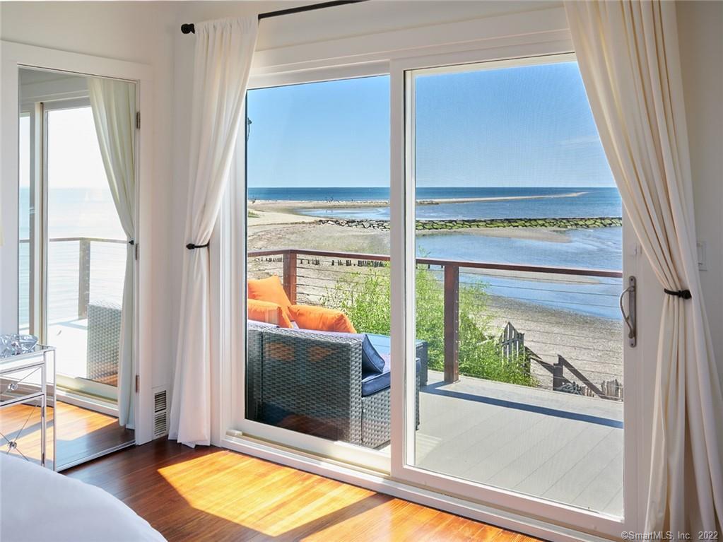 Foto principal - 971 Fairfield Beach Rd