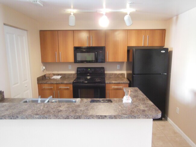 Foto del edificio - 5980 W Sample Rd