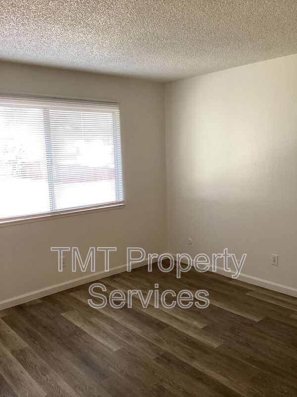Foto del edificio - 5519 Keoncrest Cir