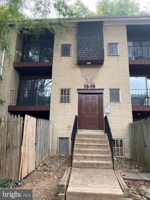 Primary Photo - 8030 Ditman St