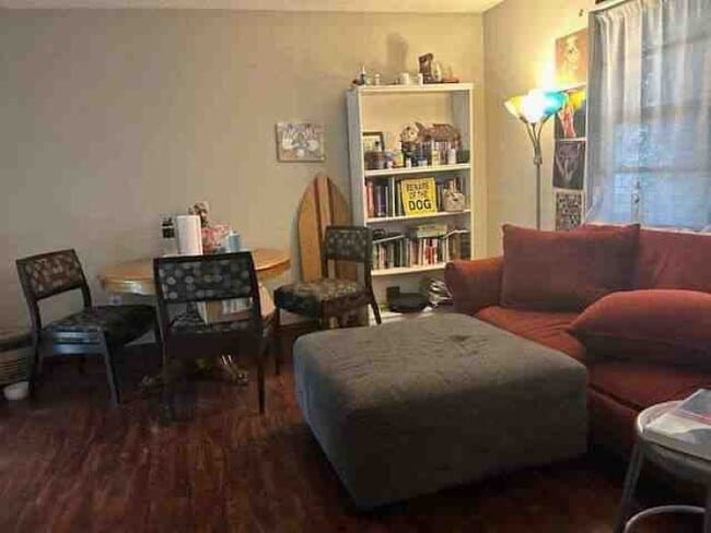 Foto del edificio - 1659 S Sonora Dr