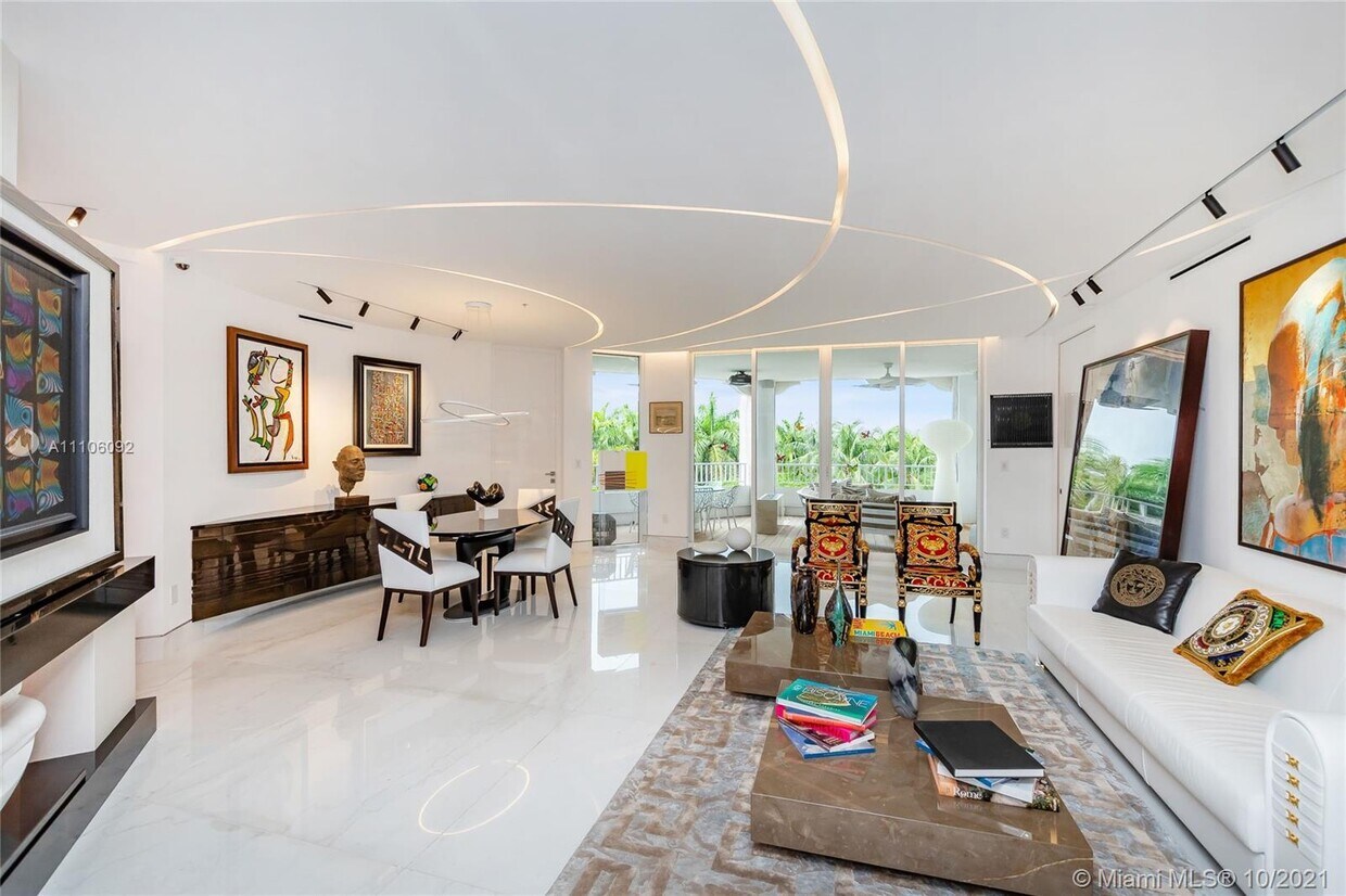 Foto principal - 747 Crandon Blvd