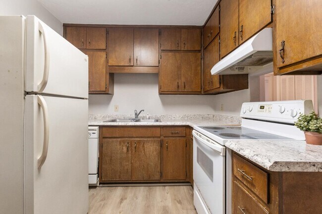 Foto del edificio - 1956 Nicklaus Dr