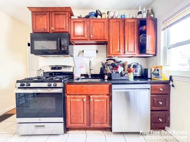 Foto del edificio - 28 Linden St