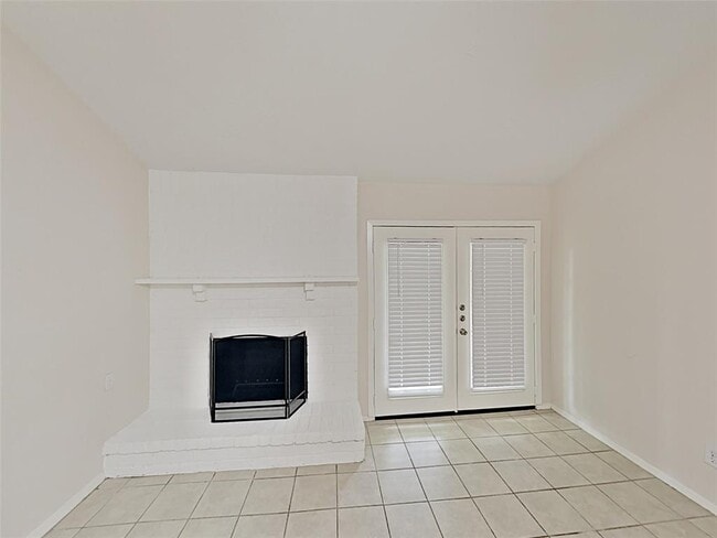 Building Photo - 8510 Sorrel Dr