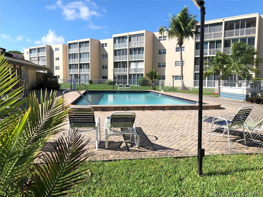 206 SE 10th St Unit 104, Dania, FL 33004 Condo for Rent in Dania, FL