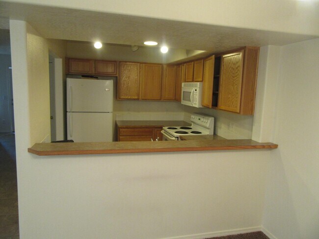 Building Photo - 3454 W Vela Pl