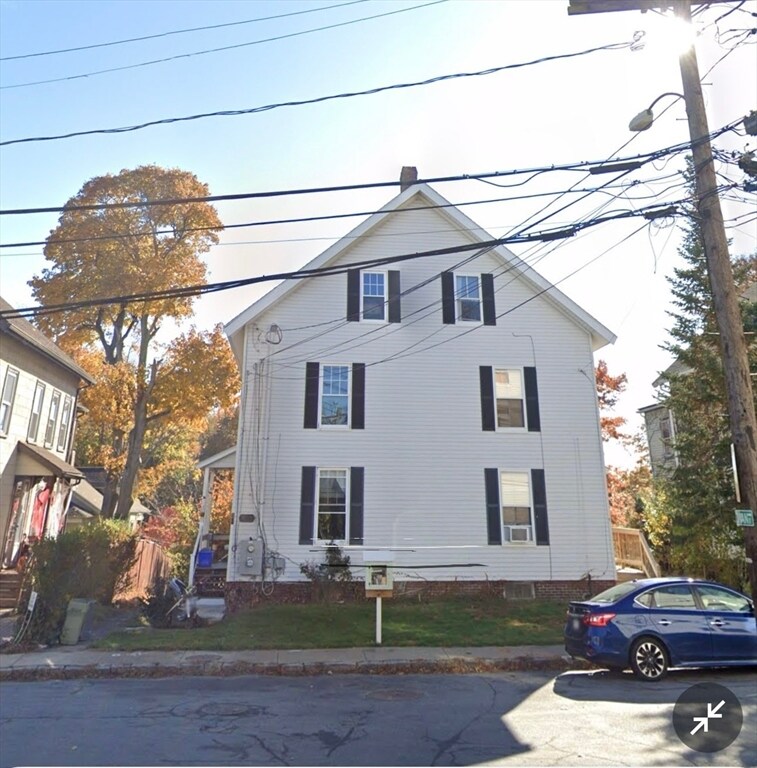 Primary Photo - 16 Swan Pl