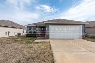 Building Photo - 5079 W Claxton Cir