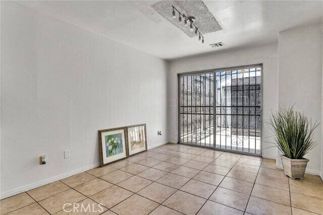 Foto del edificio - 318 S Lincoln Ave