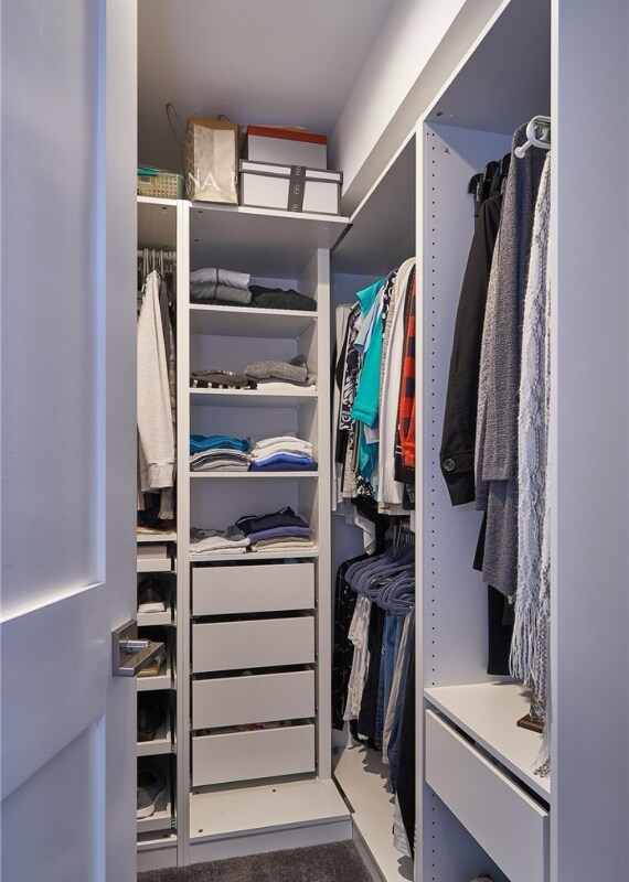 Foto del edificio - 4213 S 185th St