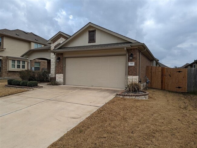 Building Photo - 313 Summer Pointe