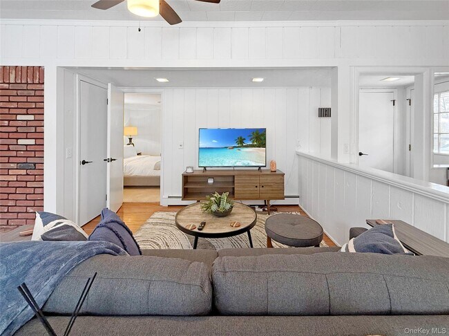 Foto del edificio - 839 Pond View Rd