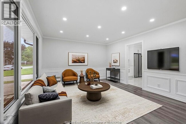 Building Photo - 5440 Lyndon Ct