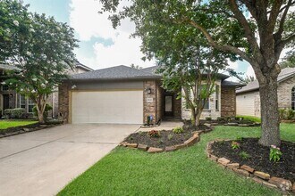 Building Photo - 20123 Jasper Oaks Dr