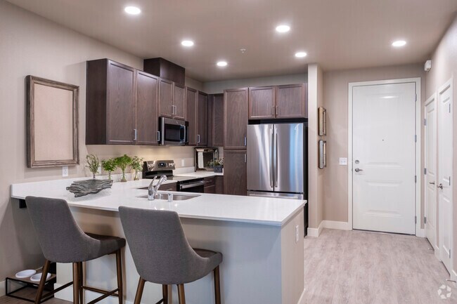 1 Bedroom - Dining Area - Allure at 2920