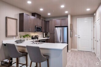 1 Bedroom - Dining Area - Allure at 2920