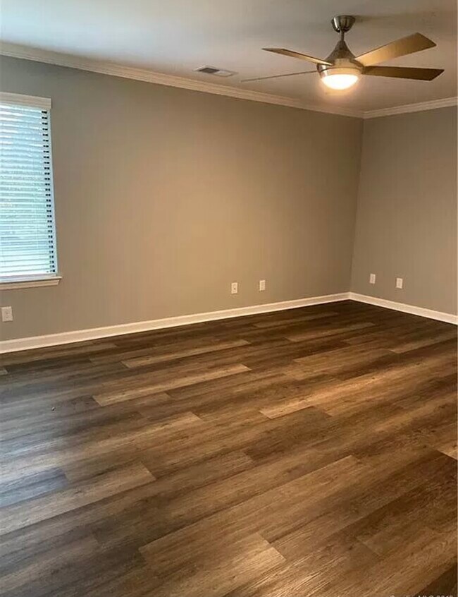 Building Photo - 321 Mallard Head Ln