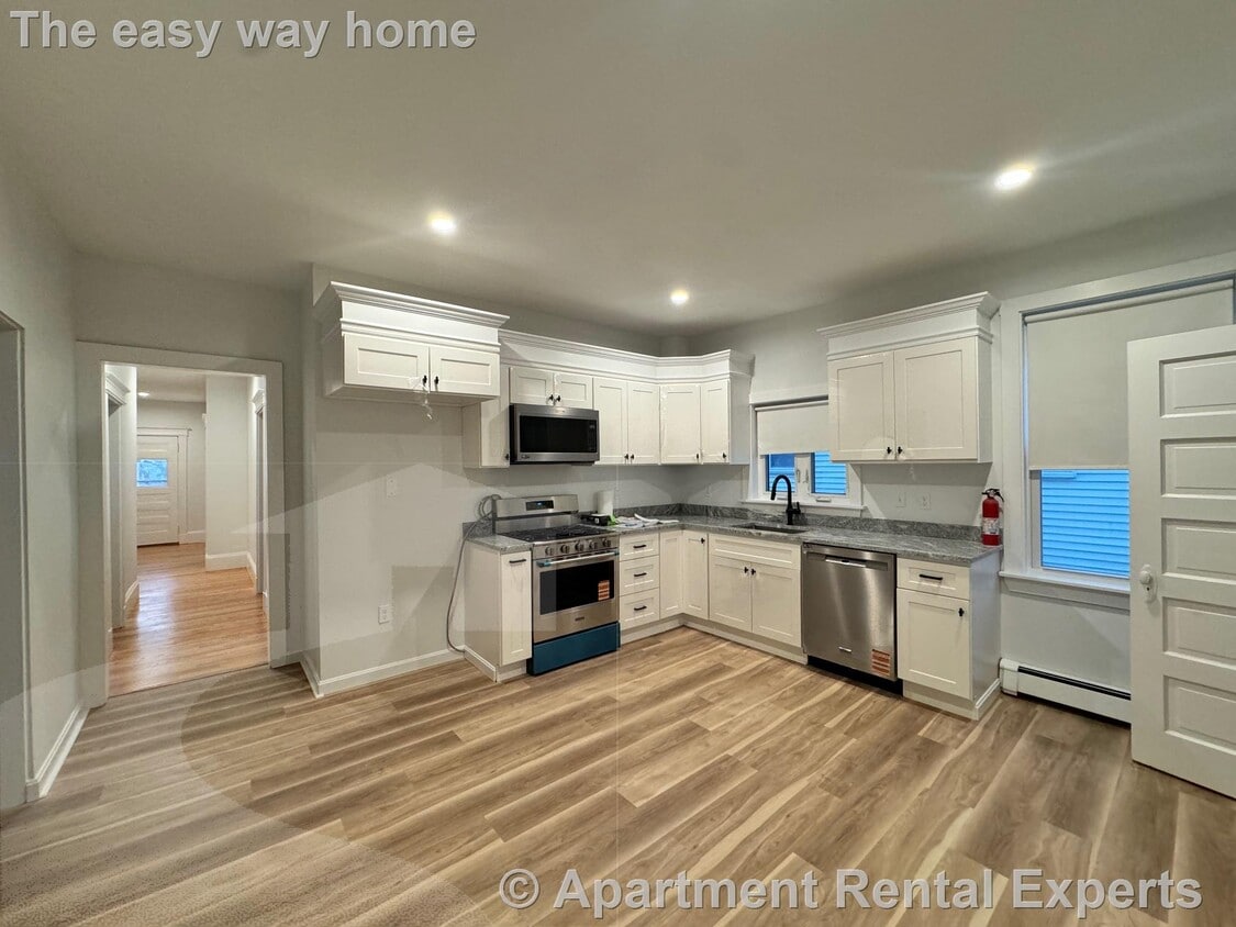 Photo - 136 Sharon St Unit #2