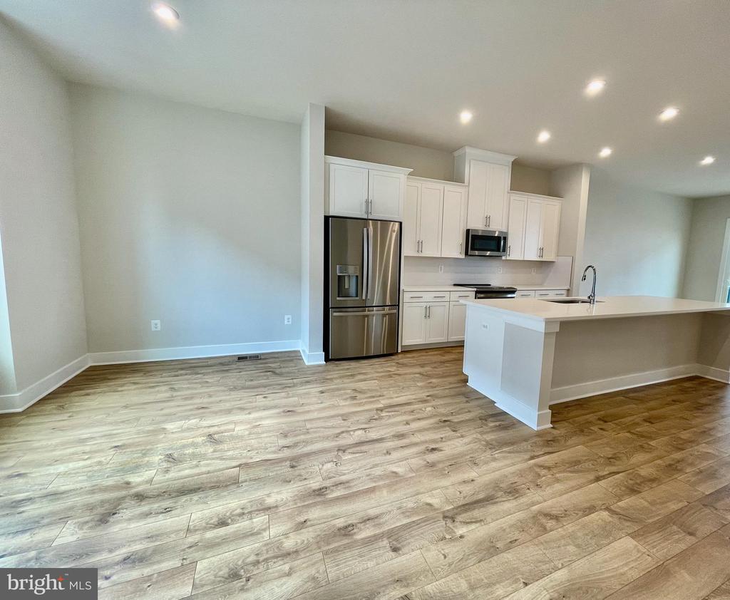 2435 Liberty Lp, Oak Hill, VA 20171 Townhome Rentals in Oak Hill VA