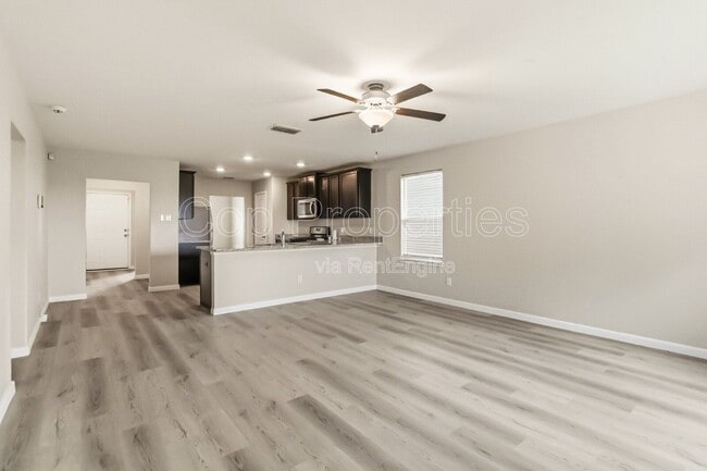 Building Photo - 15027 Harbor Lndg