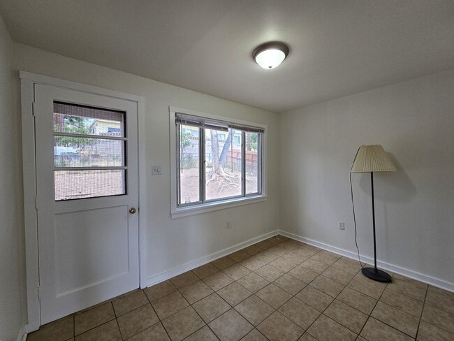 Building Photo - 2205 45th St