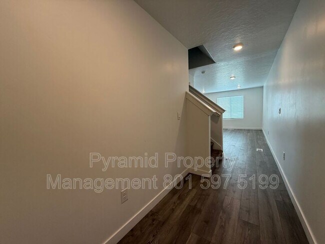 Foto del edificio - 3831 W 930 N