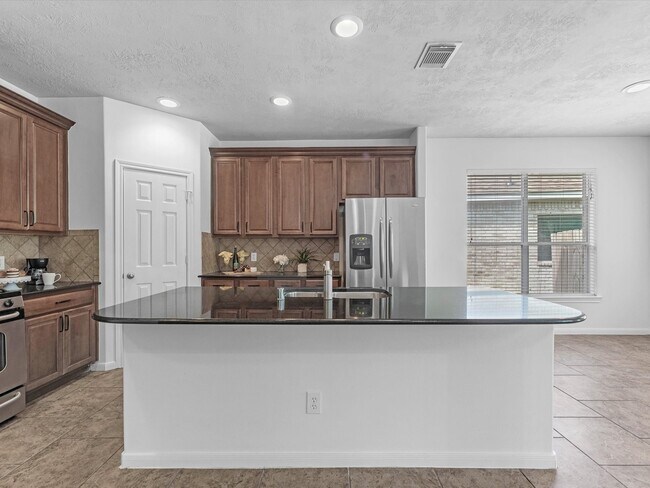 Foto del edificio - 25553 Oakhurst Forest Dr