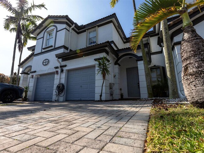 Foto del edificio - 11406 NW 76th Terrace