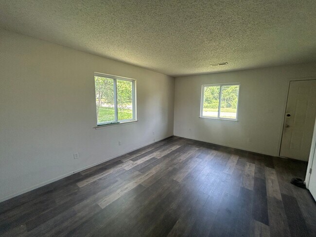 Foto del edificio - Newly Updated 3 bed 1 bath house.