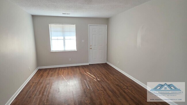 Foto del edificio - 1606 Broadway Blvd